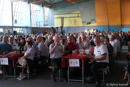 Ansambel bratov Poljanšek že 50 let navdihuje in zabava z nepozabnimi melodijami (7)